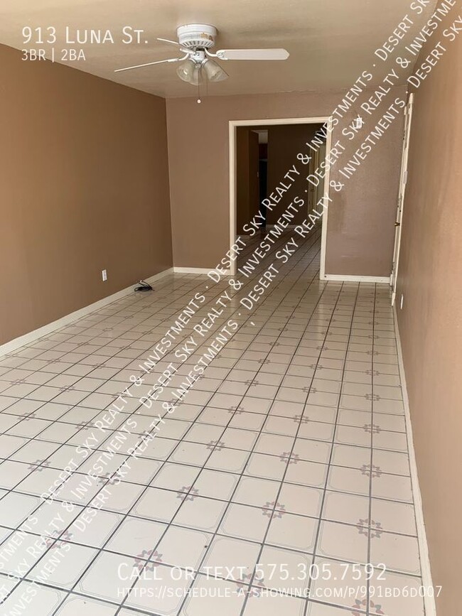 913 Luna St in Las Cruces, NM - Building Photo - Building Photo