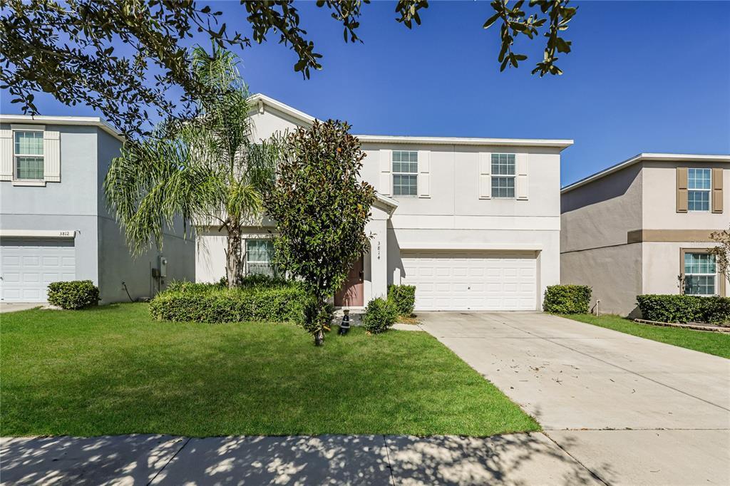 3814 Kearsney Abbey Cir in Dover, FL - Building Photo