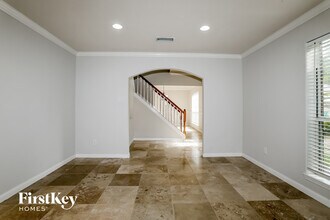 108 N Rockfern Ct in Spring, TX - Foto de edificio - Building Photo