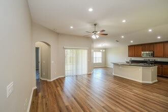 1706 Foggy Day Dr in Middleburg, FL - Building Photo - Building Photo