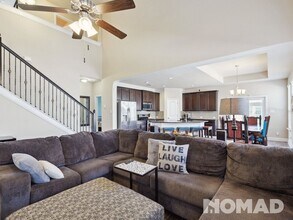 6044 Akin Song, Unit 455 in San Antonio, TX - Building Photo - Building Photo