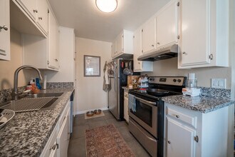 3928 Kendall St in San Diego, CA - Building Photo - Building Photo