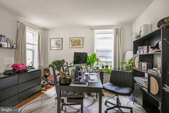 1720 Wallace St in Philadelphia, PA - Building Photo - Building Photo