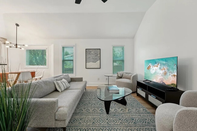 Room in House on Rosewood Ct in Round Rock, TX - Building Photo - Building Photo