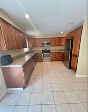 827 32nd St in Bellingham, WA - Building Photo - Building Photo