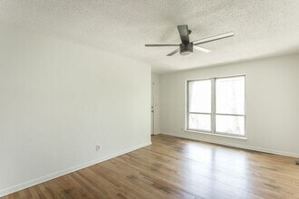 18 Inglenook Dr-Unit -Unit A in Chattanooga, TN - Building Photo - Building Photo