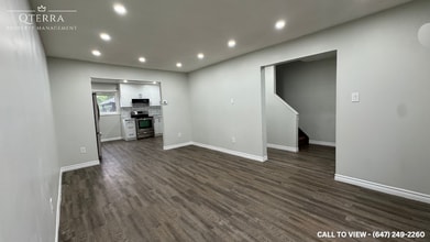 55 Woodlawn Av in Brantford, ON - Building Photo - Building Photo