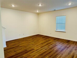 66 Red Dragon Dr in Jefferson, GA - Foto de edificio - Building Photo