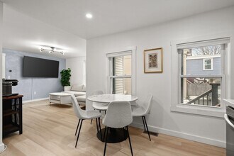 42 White St in Boston, MA - Building Photo - Building Photo