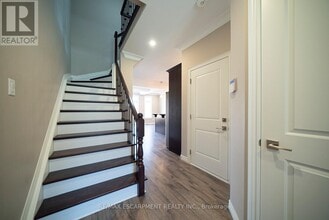 112 Mt Pleasant St in Brantford, ON - Building Photo - Building Photo