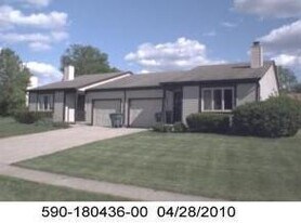 3287 Willington Dr in Dublin, OH - Building Photo