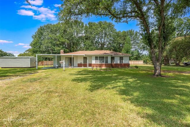6426 Colquitt Rd in Keithville, LA - Building Photo