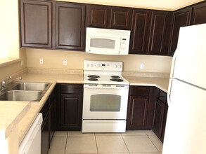 17150 N 23rd St, Unit 211 in Phoenix, AZ - Building Photo - Building Photo