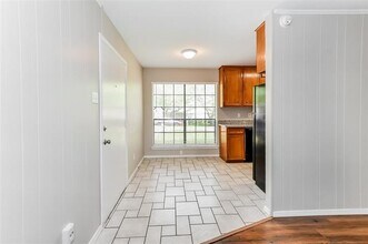 710 Adams Dr in Crandall, TX - Building Photo - Building Photo