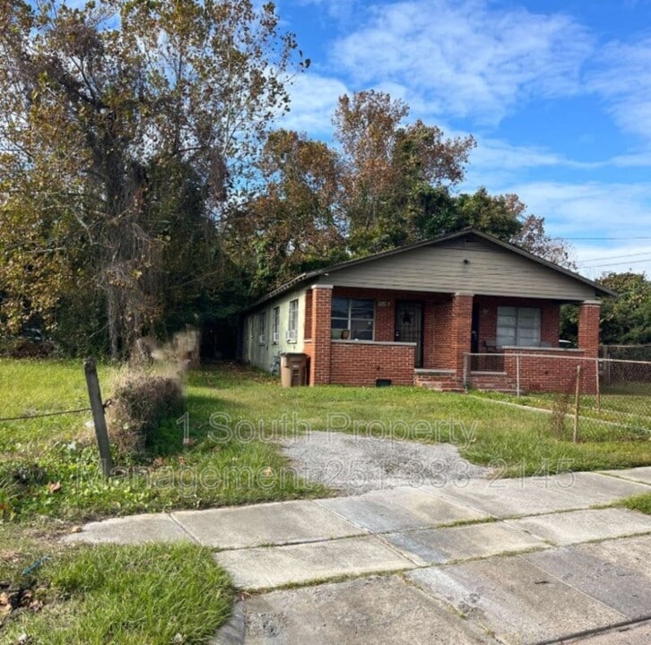 459 Monday St in Mobile, AL - Building Photo