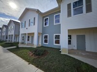 Las Colinas Townhomes in Foley, AL - Building Photo - Building Photo