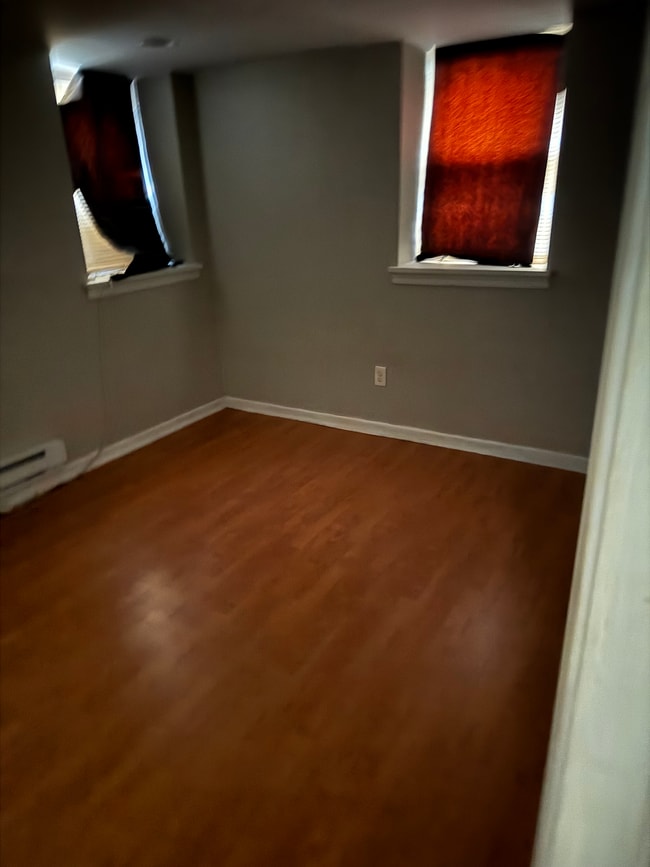 1037 Magee Ave, Unit 1