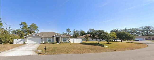 property at 77 Prattwood Ln