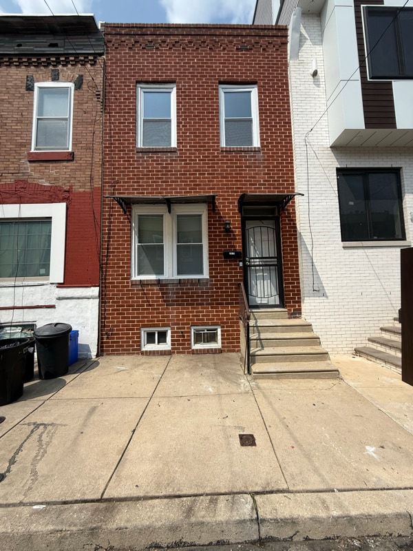 property at 2619 Gerritt St