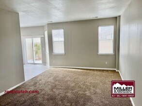 13524 Skipperling Ln in Riverton, UT - Building Photo - Building Photo