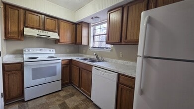 1507 Linden St in Johnson City, TN - Building Photo - Building Photo