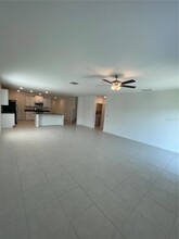 36443 Flats St in Zephyrhills, FL - Building Photo - Building Photo