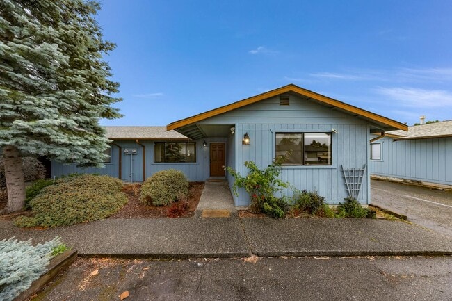 1806 N 40th Pl in Mount Vernon, WA - Building Photo - Building Photo