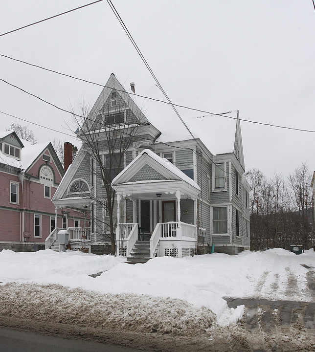 3 Grand St in Oneonta, NY - Building Photo