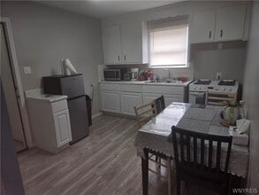 1001 17th St in Niagara Falls, NY - Building Photo - Building Photo