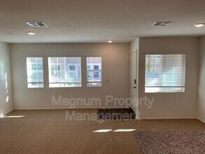 28385 Oriole Way in Murrieta, CA - Building Photo - Building Photo
