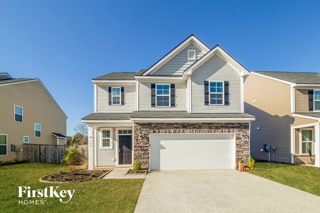 property at 105 Sugeree Dr