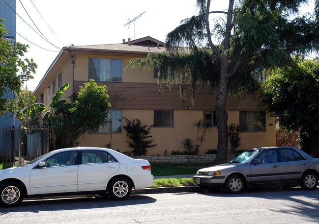 826 N Market St in Inglewood, CA - Building Photo - Building Photo