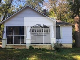 178 Fayette Ave in Jonesboro, GA - Building Photo