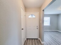 12718 Sandhurst Dr in Houston, TX - Building Photo - Building Photo