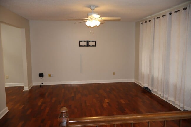 3809 W Rollins Rd in Columbia, MO - Building Photo - Building Photo