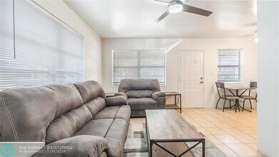 711 SE 15th St in Fort Lauderdale, FL - Building Photo - Building Photo
