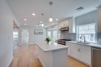 79-81 Windsor Rd in Medford, MA - Building Photo - Building Photo