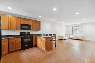 1838 N 18th St in Philadelphia, PA - Building Photo - Building Photo