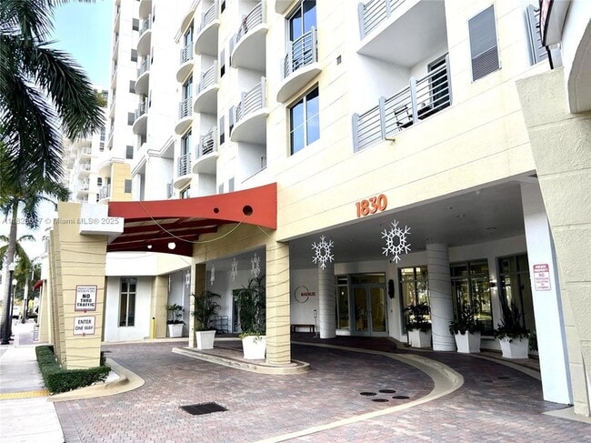 1830 Radius Dr, Unit 1203 in Hollywood, FL - Building Photo - Building Photo