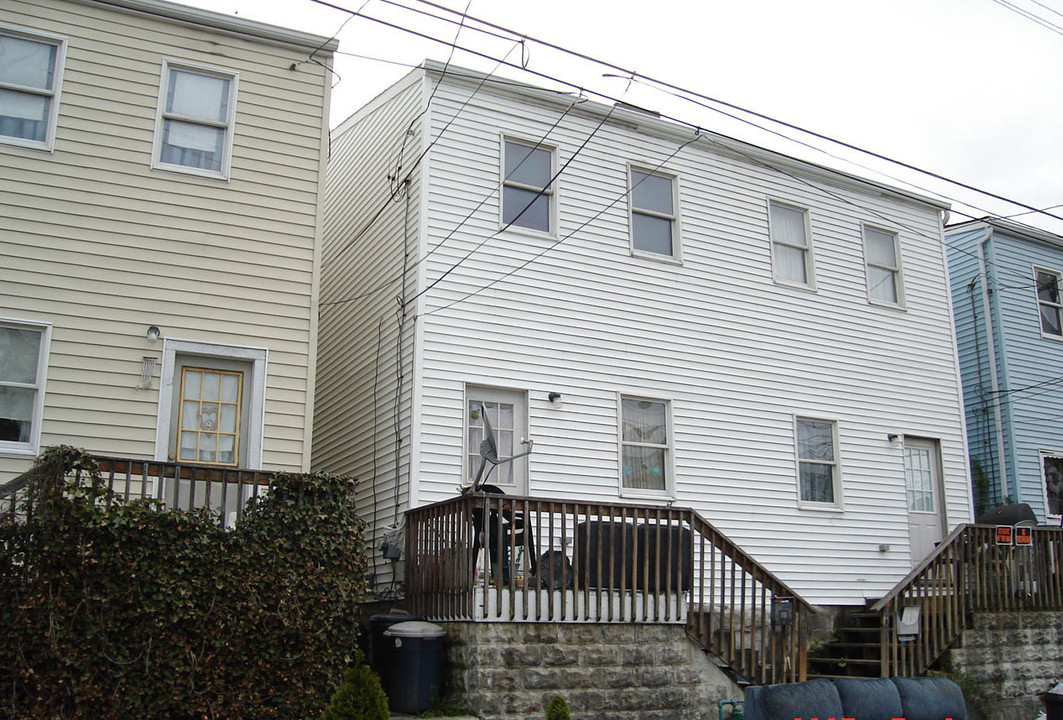 605-611 Chess St in Mount Washington, PA - Building Photo