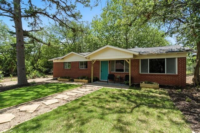 property at 1423 W Ball St