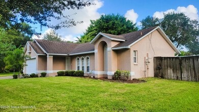2342 Appalachian Dr in Melbourne, FL - Foto de edificio - Building Photo
