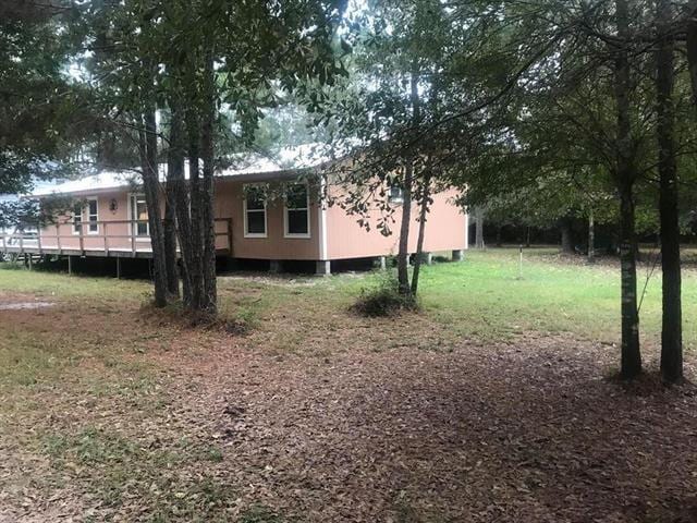 property at 2411 County Rd 2235