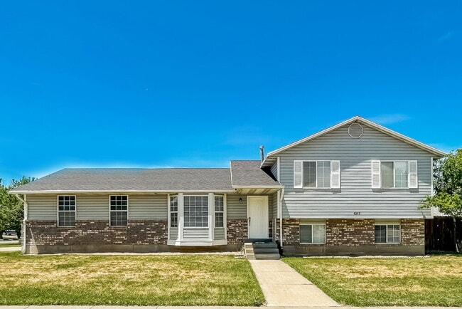 property at 4949 S 2925 W