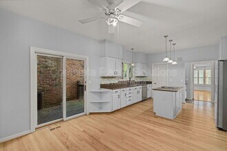 14637 Timberlake Manor Ct in Chesterfield, MO - Building Photo - Building Photo