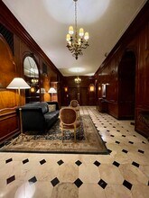 2000 N Lincoln Park W in Chicago, IL - Building Photo - Building Photo