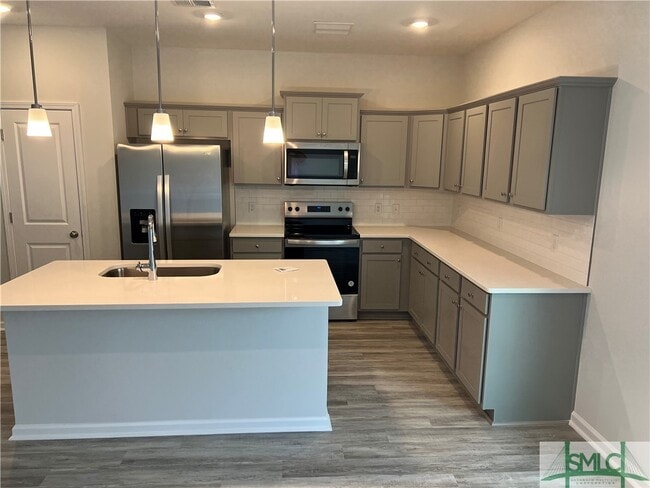 property at 40 Hidden Pointe Dr