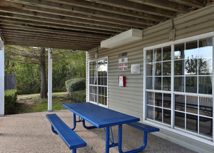 Wildwood Branch in Fort Worth, TX - Foto de edificio - Building Photo