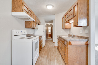 Central Village Apartments in St. Paul, MN - Building Photo - Building Photo