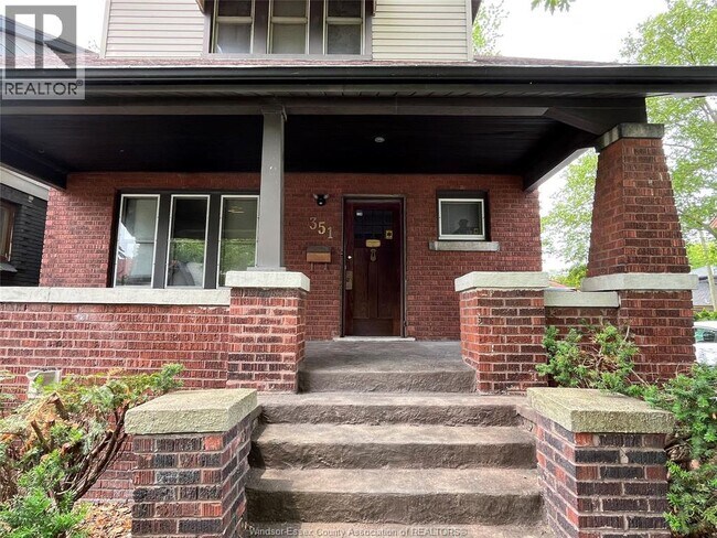 351 Randolph Ave in Windsor, ON - Foto de edificio - Building Photo